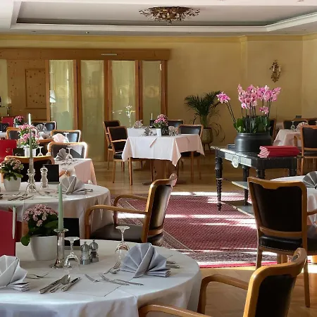 Deva Hotel Alpenhof Hotel 4*