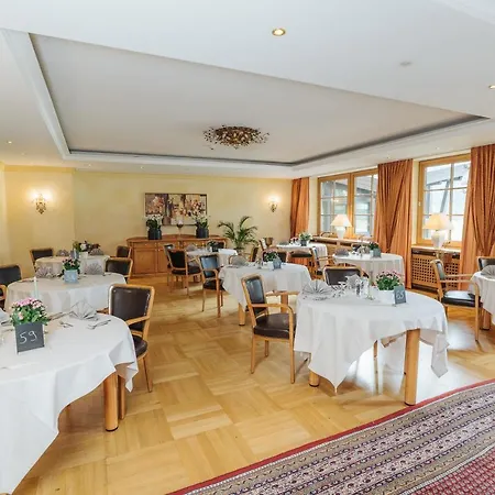 Deva Hotel Alpenhof 4*