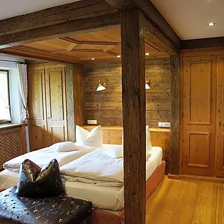 Deva Alpenhof מלון 4*