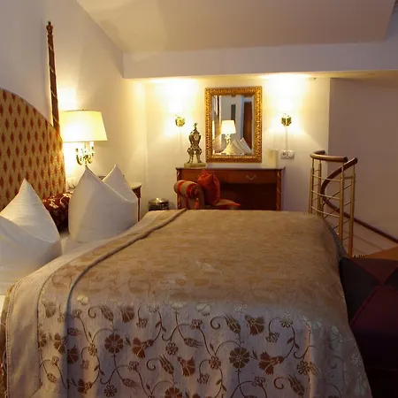 Deva Hotel Alpenhof 4*